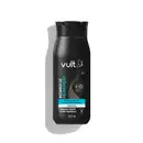 O produto apresentado é um frasco de shampoo da marca Vult. O frasco é preto e possui um rótulo com o logotipo da marca Vult e a indicação "Recarga de Hidratação". O volume do produto é de 200 ml.