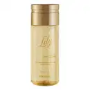 Frasco transparente bege com líquido claro, tampa e letras douradas, contendo 150ml de óleo perfumado desodorante corporal da marca Lily.