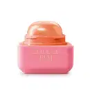 Pote compacto com cantos arredondados nas cores rosa e laranja com roll-on laranja contendo hidratante labial Intense & Cuide-se Bem Pessegura.