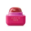 Pote compacto com cantos arredondados em tons de rosa com roll-on rosa escuro contendo hidratante labial Intense & Cuide-se Bem Cereja Livre.