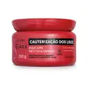 Máscara pré e pós alisamento da linha Siàge, em embalagem vermelha com rótulo preto destacando "Cauterização dos Lisos". Produto de 250g com proteína hidrolisada e Amino10-EFFEX, para tratamento de danos após alisamento químico ou fontes de calor.