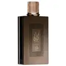 Frasco de perfume Kayaan Classic, com embalagem preta e detalhes dourados, incluindo um rótulo com o nome da marca em árabe e a palavra "Classic" em inglês.
