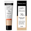 Protetor solar da marca Principia, com FPS 70, contendo 14,5% de mix de filtros UV e 5% de niacinamida. Embalagem em tubo plástico branco e preto, com informações sobre o produto impressas.