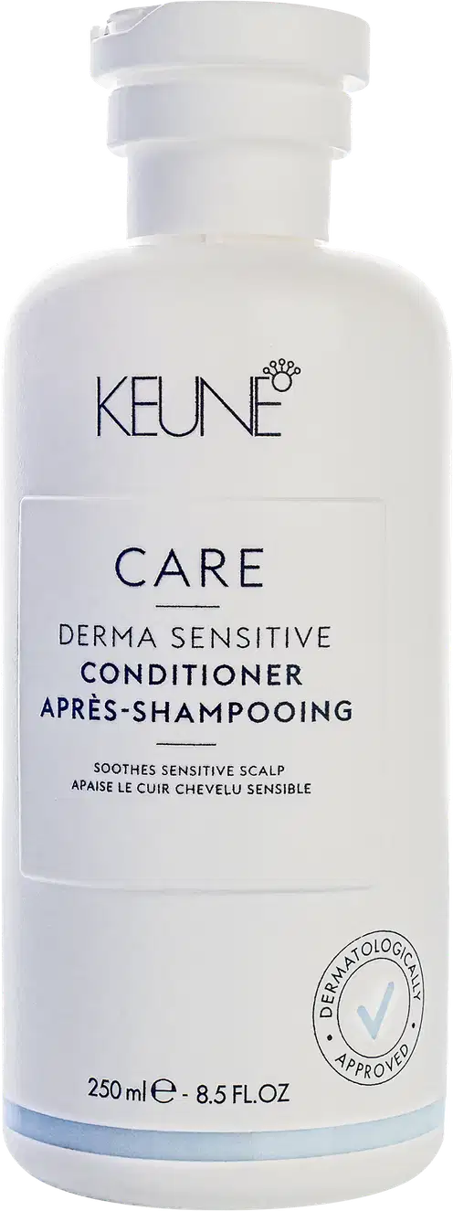 Frasco branco de condicionador Keune Care Derma Sensitive, com 250 ml de capacidade. O rótulo apresenta o nome da marca e do produto, bem como informações sobre sua função de acalmar o couro cabeludo sensível.