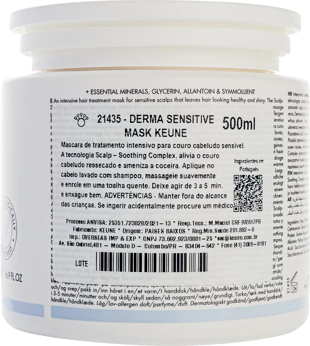 Frasco branco da linha Care da Keune, contendo máscara dermatologicamente aprovada para couro cabeludo sensível, com 500 ml de capacidade.