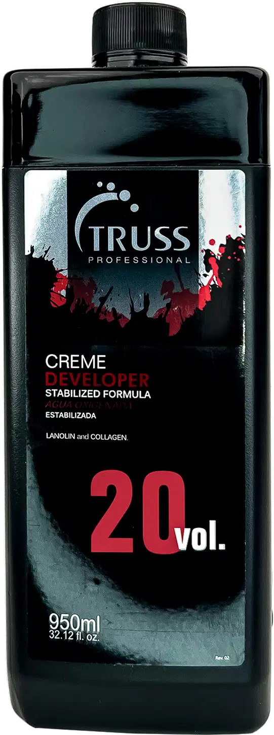 Frasco preto de 950ml da linha Truss Professional, contendo Creme Developer com fórmula estabilizada, enriquecido com lanolina e colágeno, indicando volume de 20 vol.