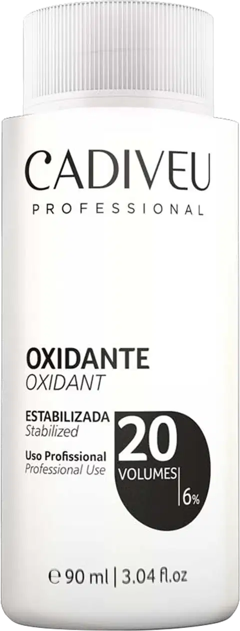 Frasco branco com rótulo preto e branco da marca Cadiveu Professional. O produto é um oxidante com 20 volumes e 6% de concentração, indicado para uso profissional.