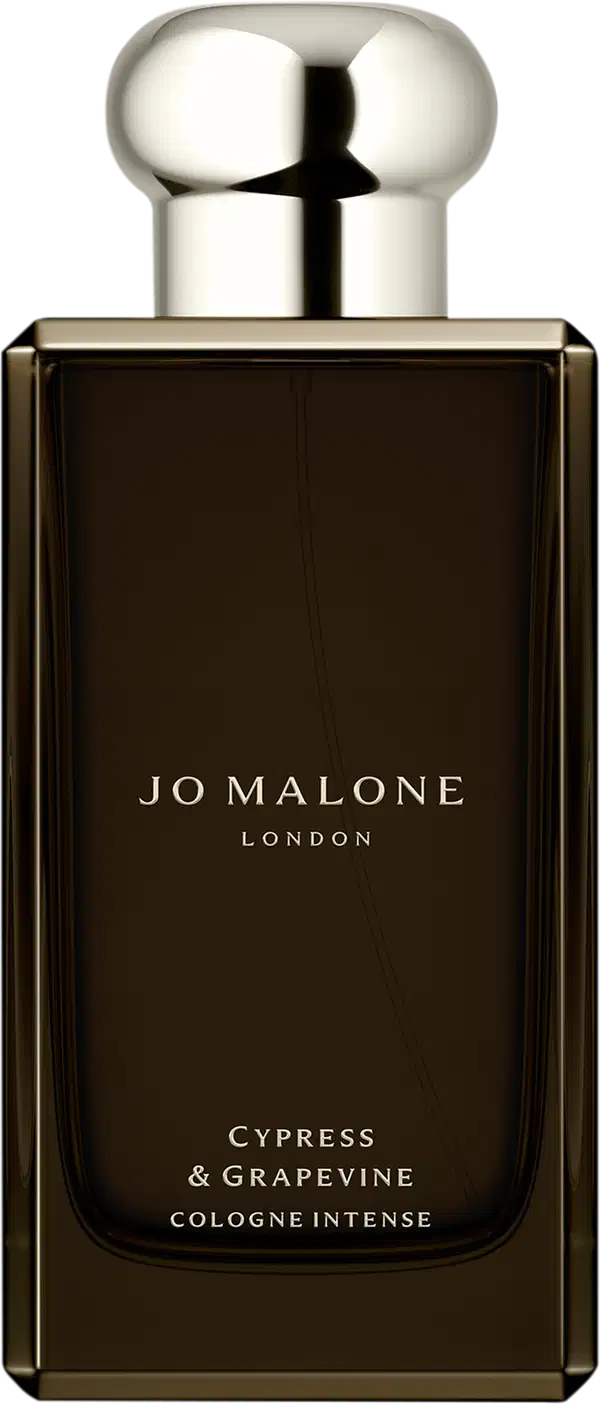 Frasco de perfume Jo Malone London Cypress & Grapevine Cologne Intense, com embalagem retangular escura e rótulo em dourado. O frasco possui um design elegante e sofisticado, com tampa arredondada.