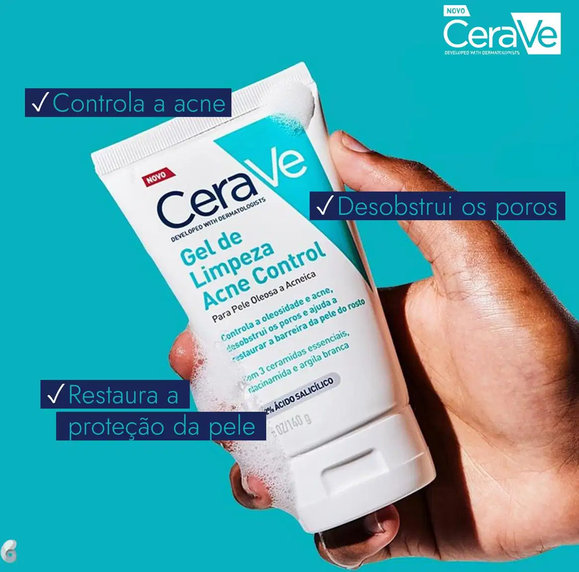 Gel de Limpeza Acne Control da marca CeraVe. O produto é desenvolvido por dermatologistas e promete controlar a acne, desobstruir os poros e restaurar a proteção da pele.