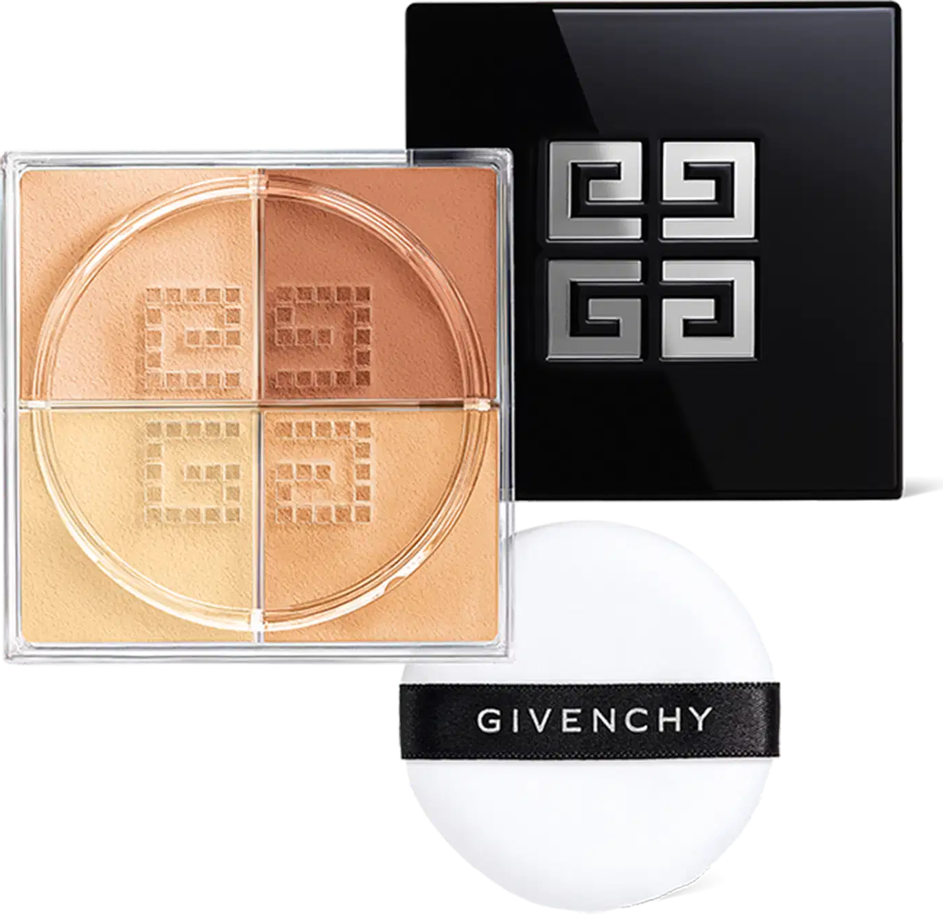 A imagem mostra os elementos da embalagem do pó solto. Tem a paleta quadrada com pó nas cores ocre e laranja. A tampa preta com o logotipo da Givenchy. Há também a esponja de aplicar, é branca e redonda com o nome "Givenchy" impresso.