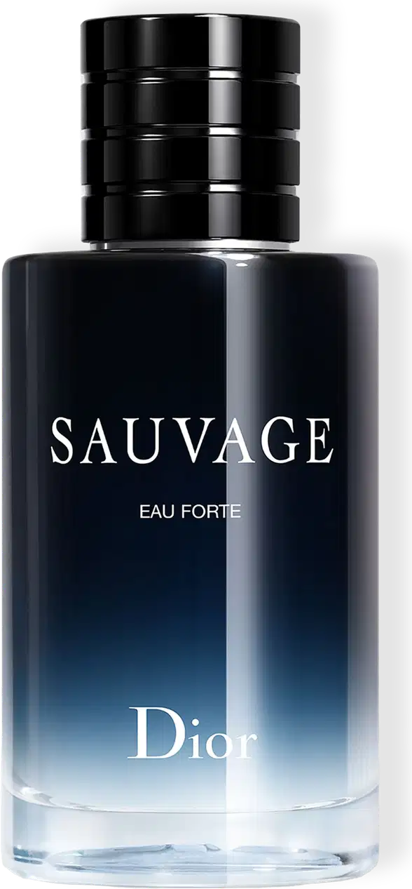 A imagem mostra um frasco do perfume Sauvage Eau Forte. O frasco tem um design elegante e moderno, com uma silhueta cilíndrica e linhas retas. O corpo do frasco é feito de vidro escuro que se degrada do preto para um azul profundo na parte inferior.