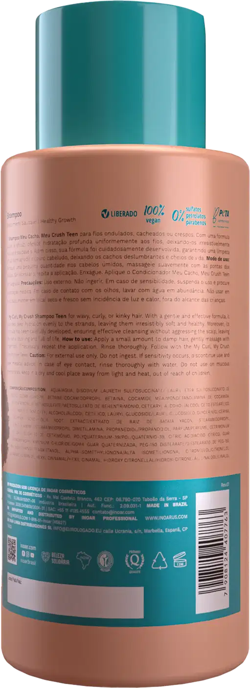 Parte de trás da embalagem do Shampoo Inoar Meu Cacho, Meu Crush Teen. Traz texto com as instruções de uso e os ingredientes do produto. O rótulo também exibe o logotipo da marca e informações como "100% vegano" e "0% crueldade animal".