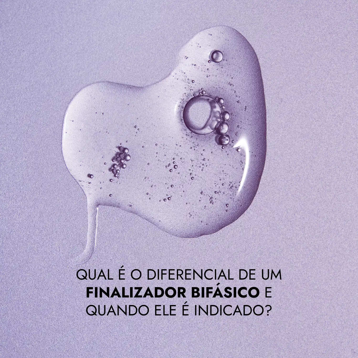 Fórmula para proteção anti-frizz para cabelos loiros. Embalagem de plástico branco com detalhes em roxo e azul, contendo 145ml do produto.