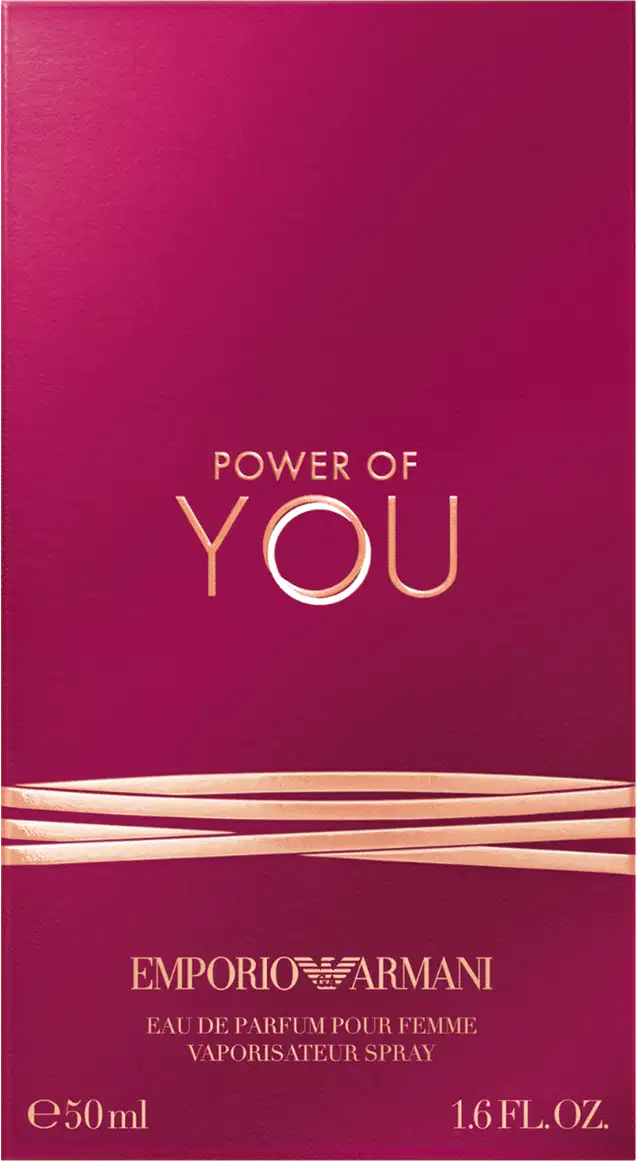 Caixa Power of You Armani Eau de Parfum exibe o texto "POWER OF YOU" em letras douradas sobre fundo rosa vibrante. O design é elegante e minimalista, com uma aparência sofisticada.