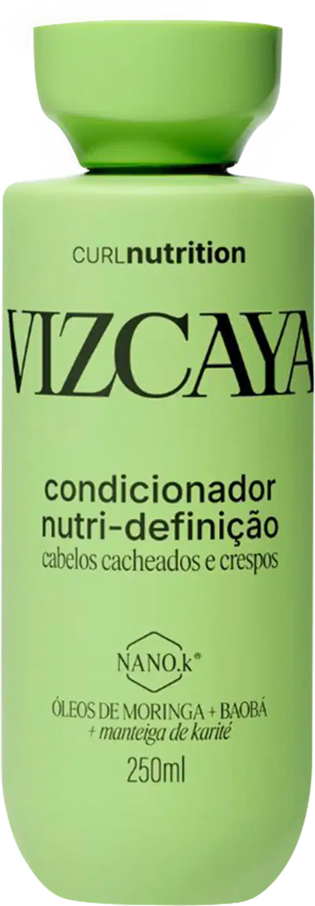 Frasco verde de 250ml do condicionador Vizcaya Curl Nutrition, com rótulo destacando os ingredientes de moringa, baobá e manteiga de karité para cabelos cacheados e crespos.