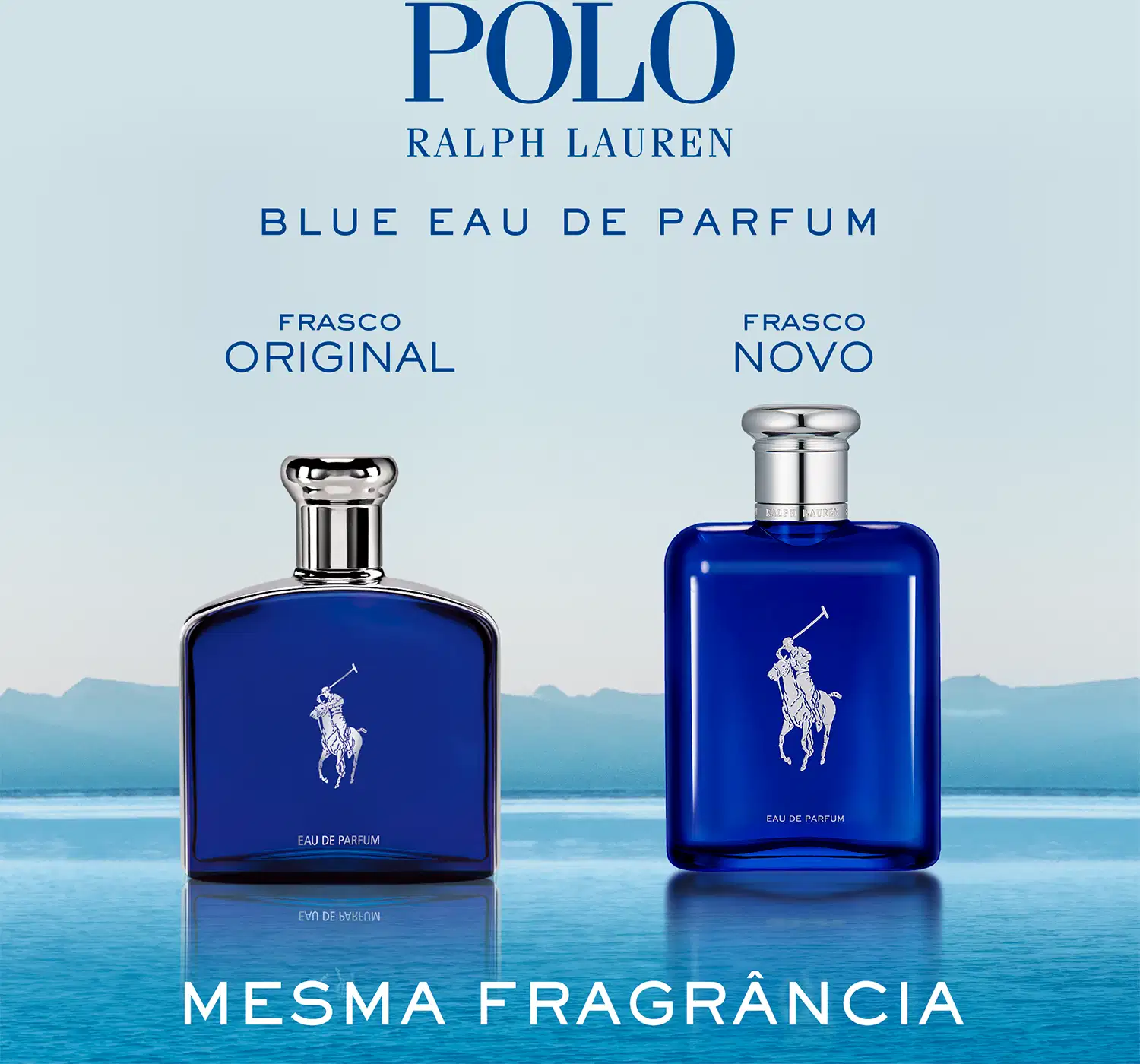 Dois frascos de perfume da marca Polo Ralph Lauren, um modelo original e outro novo, em embalagens azuis com o logotipo da marca e a ilustração do cavaleiro. Ambos são apresentados em um cenário aquático com montanhas ao fundo.