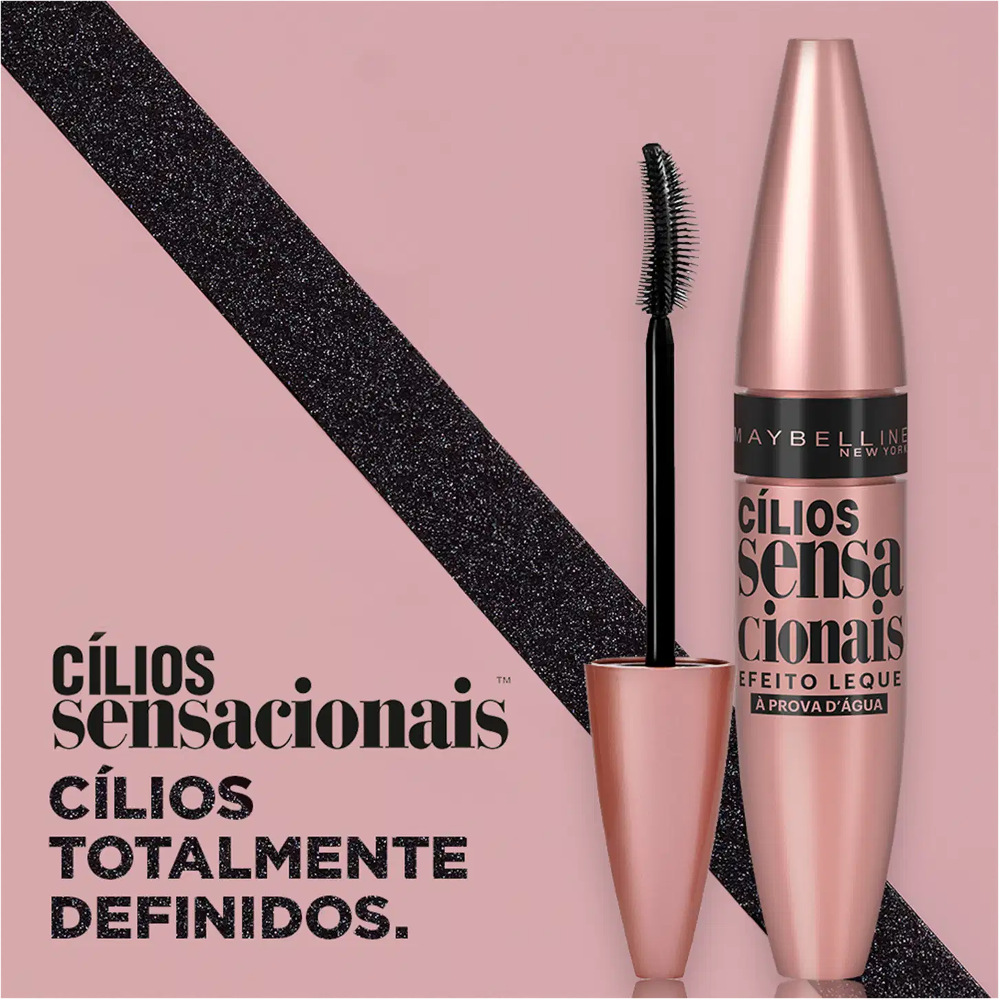 Cílios sensacionais, totalmente definidos.