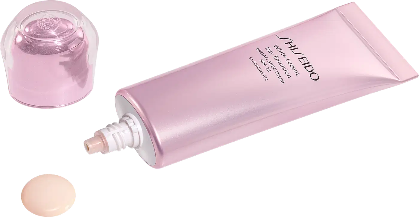 Emulsão Shiseido White Lucent Day FPS23 | Beleza na Web