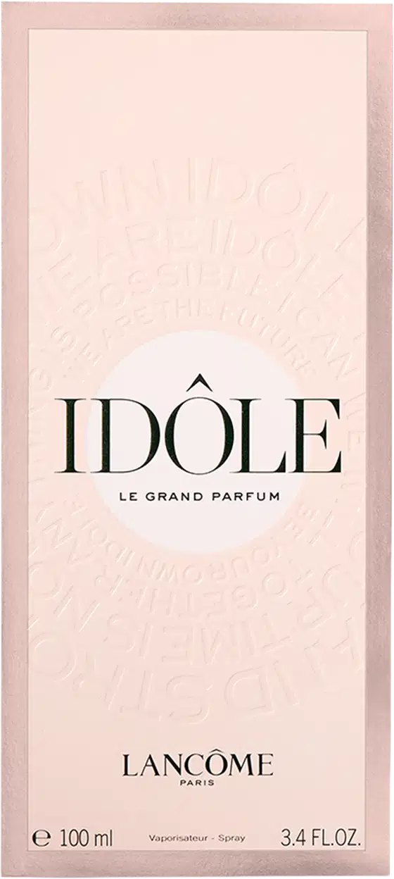 Frasco de perfume Idôle Lancôme de formato retangular, com tampa rosada e corpo transparente contendo um líquido de tonalidade rosa clara. O rótulo apresenta o nome da marca em destaque.