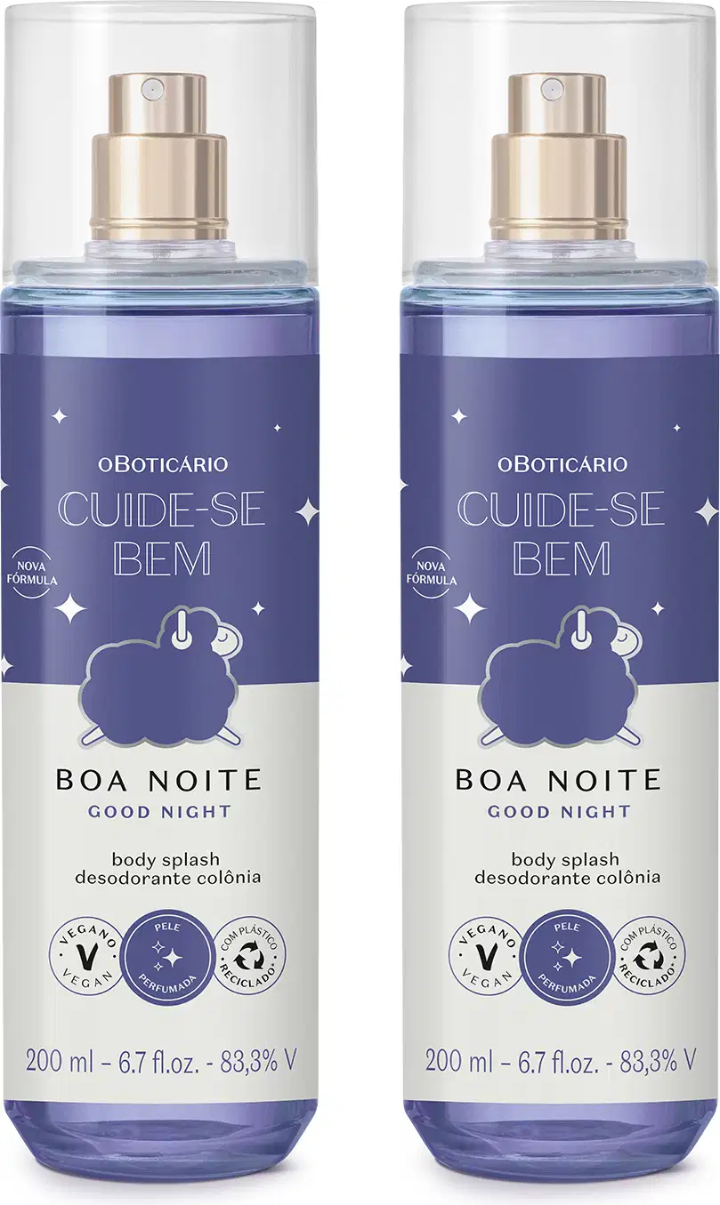 Imagem de dois frascos de body splash Cuide-se Bem Boa Noite, com rótulos em tons de roxo e branco e imagem de nuvem estilizada, com pulverizador dourado no topo. Cada um deles contém 200 ml do produto.