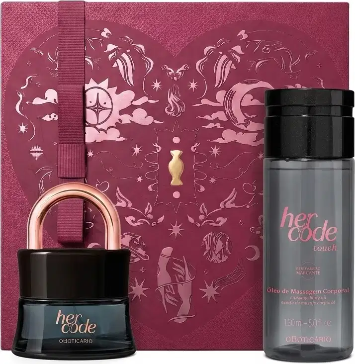 Conjunto de produtos Her Code, incluindo um frasco de perfume preto e um frasco de óleo de massagem corporal em embalagem rosa com ilustrações decorativas.