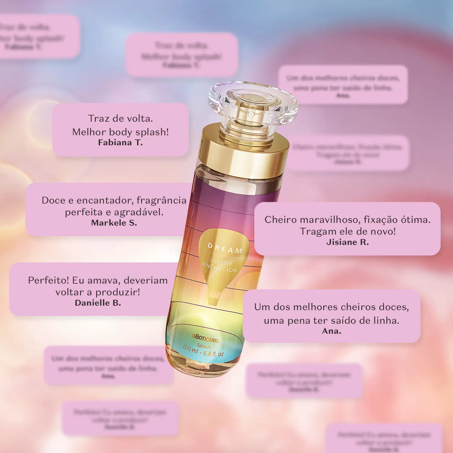 Imagem do frasco de body splash Dream Viagem Encantada, em embalagem com tampa transparente e spray dourado. O rótulo é em tons de roxo, rosa e azul e tem um balão ilustrativo. O fundo tem tons de lilás e branco e conta com depoimentos sobre o produto.