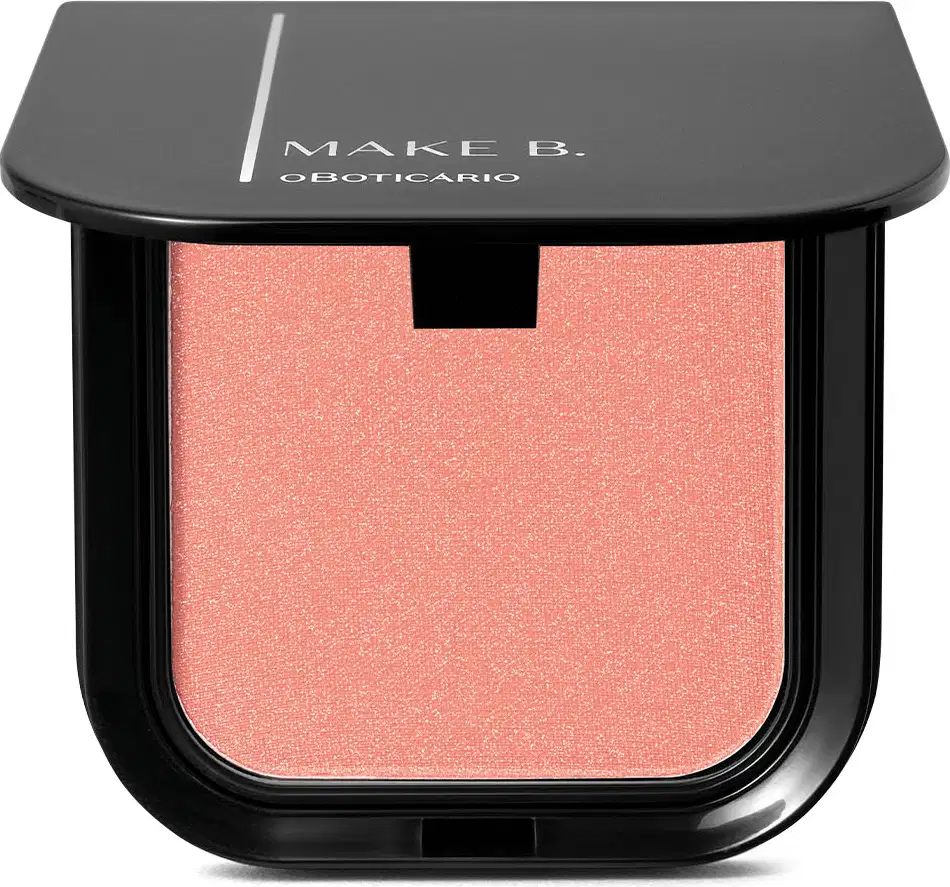 Blush em pó mate Luminoso Rose Make B. na cor rosa em estojo quadrado preto de cantos arredondados e o nome da marca gravado na tampa em letras brancas.