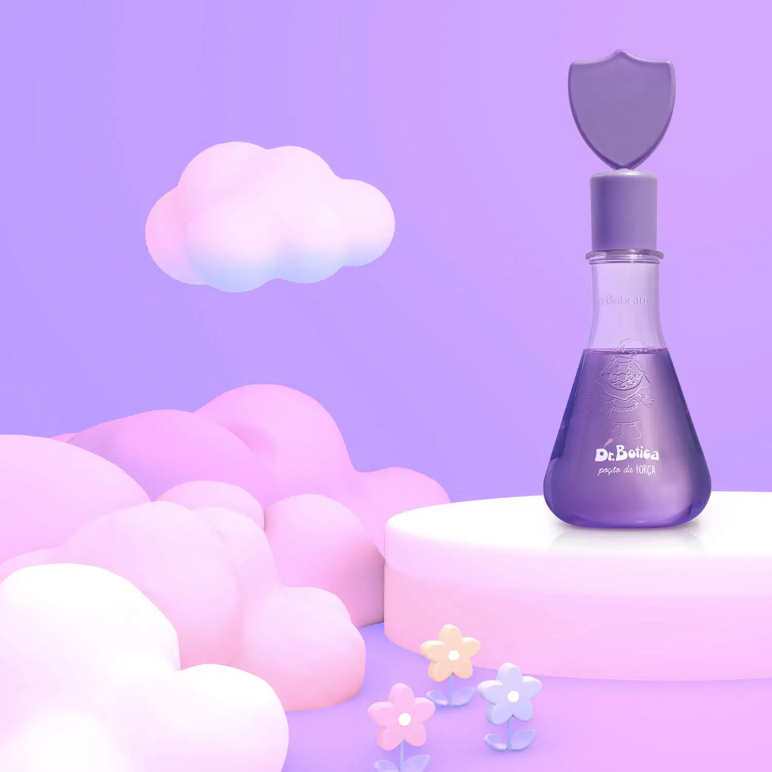 Frasco com líquido roxo, tampa com um escudo na tampa da mesma cor, contendo colônia infantil Poção da Força da marca Dr. Botica sobre superfície branca, com nuvens e flores decorativas em um cenário monocromático.