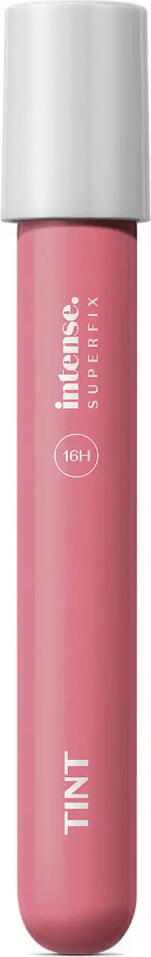 Caixa bege e marrom com letras nessas mesmas cores que traz um batom líquido Superfix Tint na cor Rosa 245 da marca Intense.