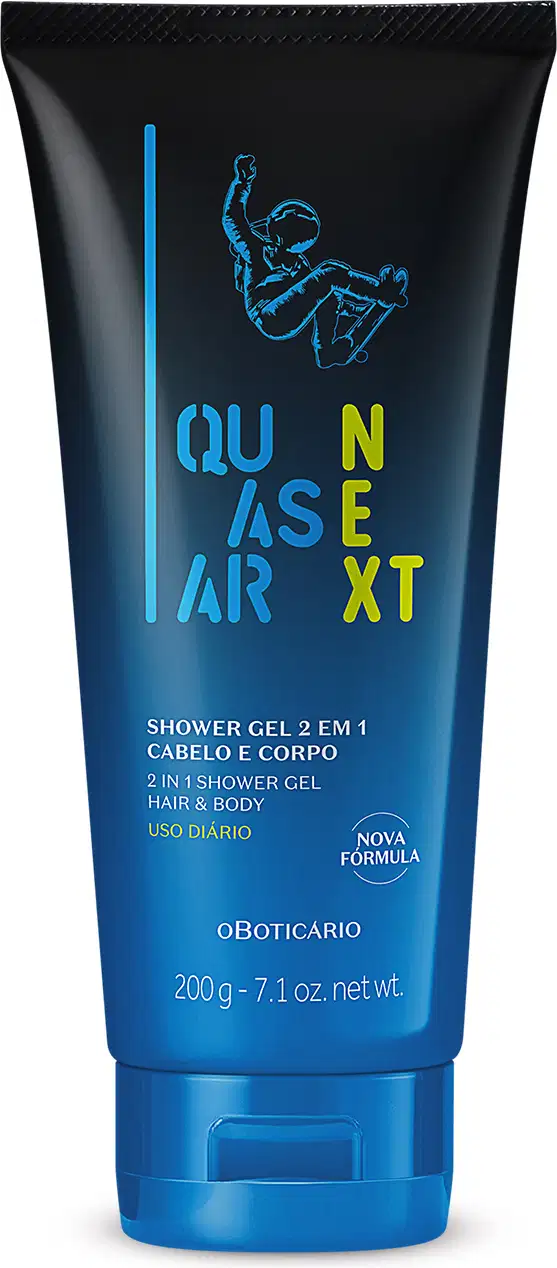 Frasco degradê de azul com preto de gel de banho para corpo e cabelo 2 em 1 da marca Quasar Next, com ilustração de skatista azul e texto em tons de azul, amarelo e branco.