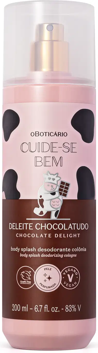 Body splash Cuide-se Bem Deleite Chocolatudo em frasco transparente com líquido bege e tampa borrifadora. Rótulo rosa com detalhes em marrom e vaca estilizada.