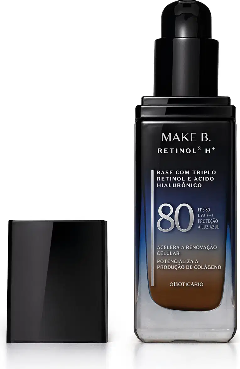 Frasco de vidro retangular aberto em degradê de preto para o azul base líquida da marca Make B.  Retinol 3 H+, na parte inferior se vê o tom marrom da base. O rótulo contém texto escrito em branco, com destaque para o FPS 80. Tampa preta ao lado do frasco