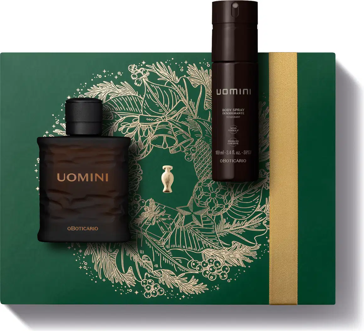 Imagem do Kit Presente Natal Uomini que traz um frasco de vidro marrom com tampa preta de desodorante colônia, um frasco cilíndrico marrom de body spray e uma caixa presenteável verde com estampa natalina.