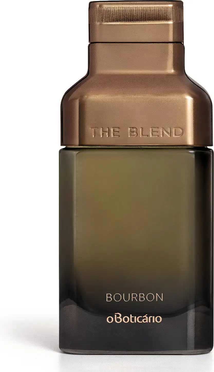 Imagem de um vidro de Eau de Parfum da marca The Blend Bourbon, em moderno formato retangular, na cor marrom e com tampa metalizada na mesma tonalidade. Sugere ser uma fragrância para pessoas de atitude.