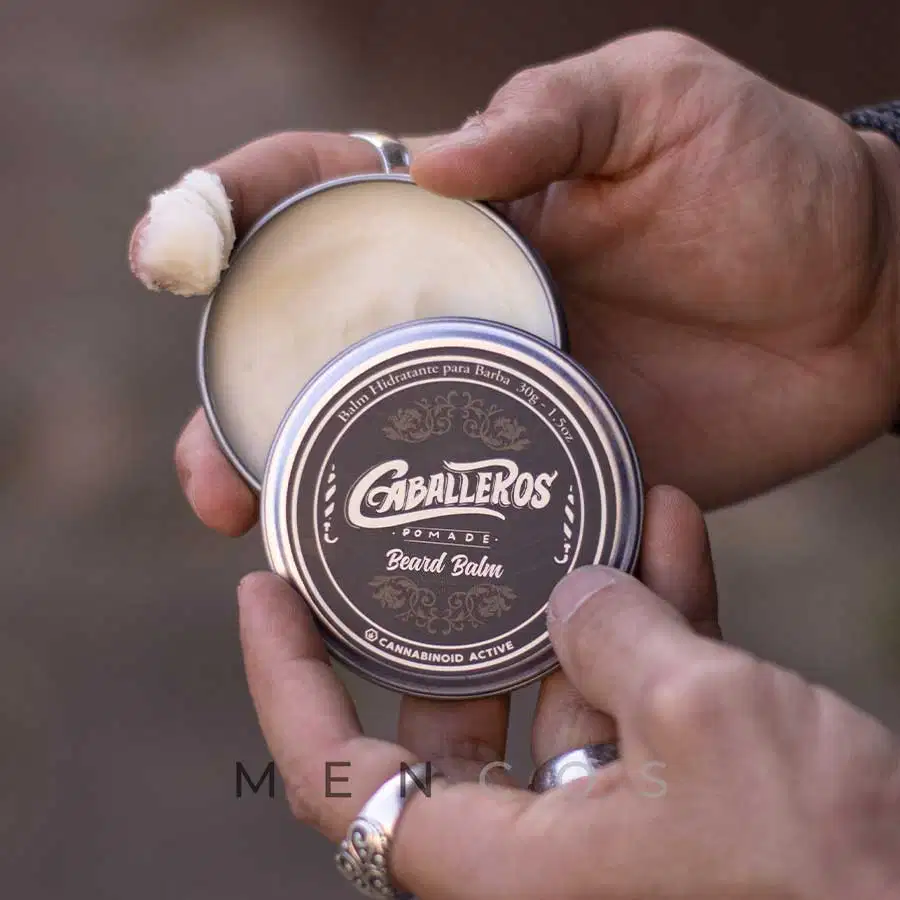 Cera Hidratante para Barba Caballeros Beard Balm. Volumetria de 30g.