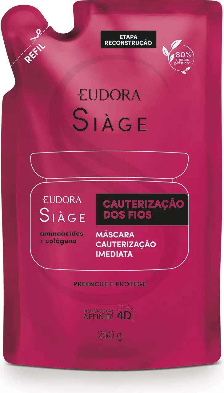 Embalagem flexível como um pacote de plástico vermelho escuro com detalhes em preto e branco e indicação de lugar para cortar com tesoura. No centro, um desenho da silhueta do pote original contém as informações do rótulo do refil em letras brancas.