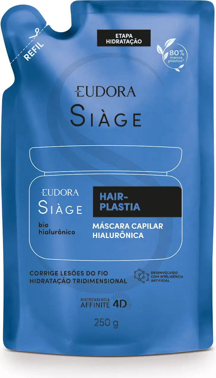 Embalagem flexível em plástico azul. Rótulo com Siàge Hair-Plastia Máscara Capilar Hialurônica em destaque com letras brancas. Logotipo da marca Eudora no centro superior da embalagem do refil.