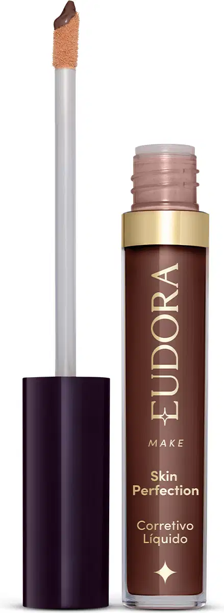 Produto de maquiagem da marca Eudora, com embalagem em tons de marrom e dourado. Trata-se de um corretivo líquido para a pele, o produto está aberto e mostrando como é o aplicador.
