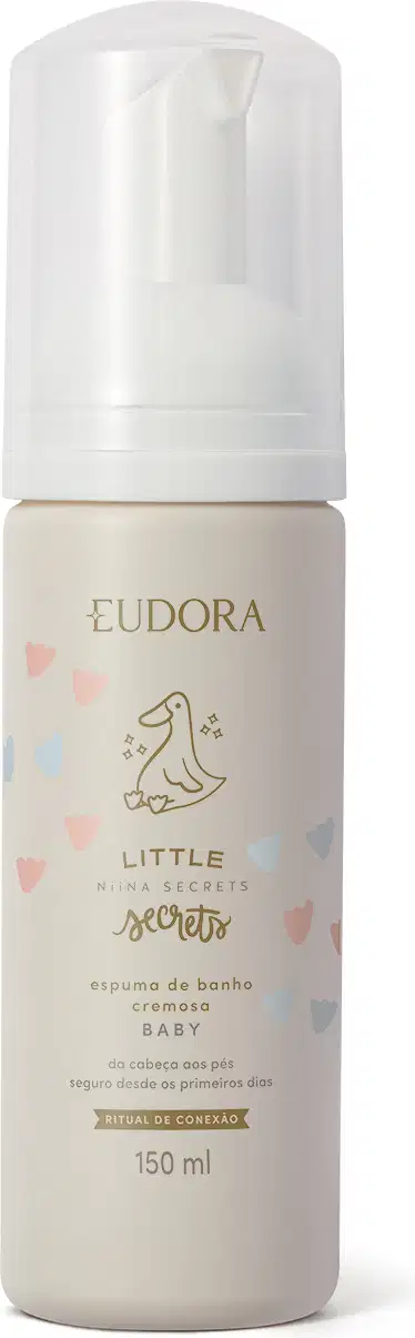 Frasco de espuma de banho cremosa de Eudora da linha Little Secrets da Eudora, com embalagem branca e detalhes em cores pastel, contendo 150 ml do produto.