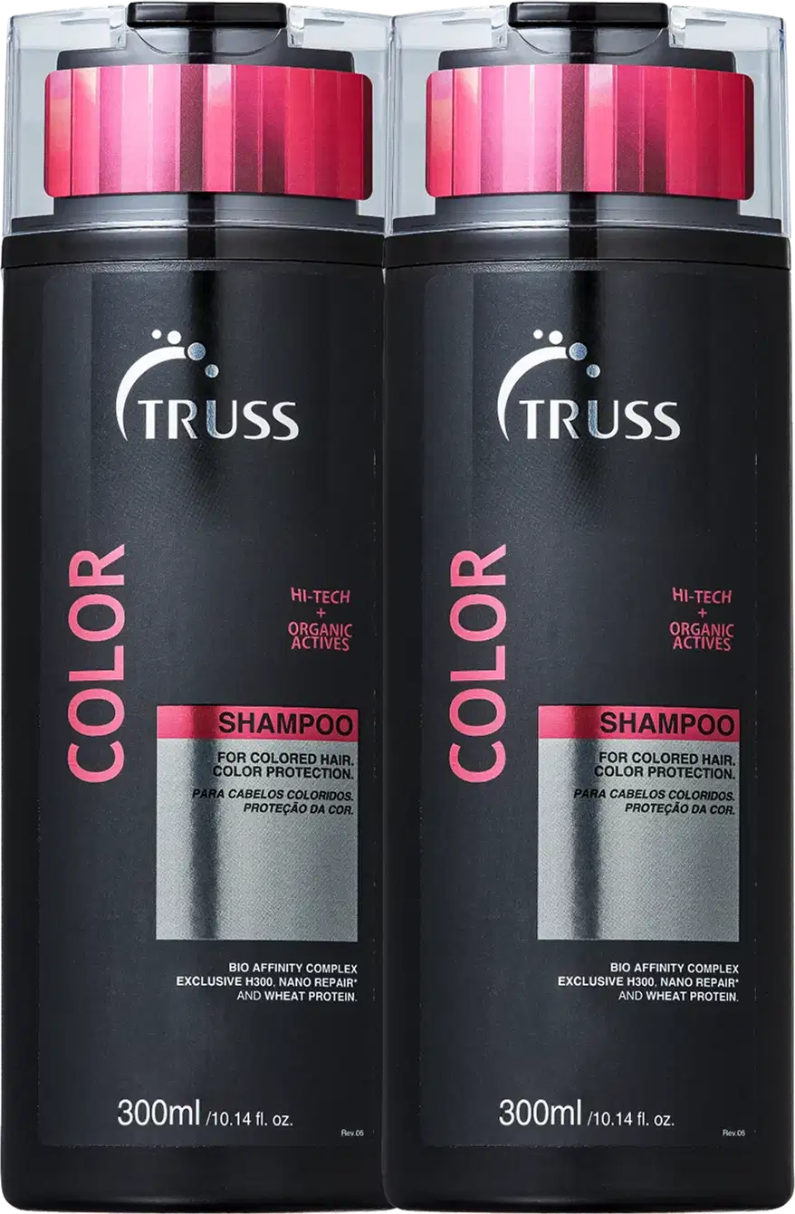 A imagem mostra dois frascos grandes de shampoo da marca Truss, da linha "Color", claramente destinados a cabelos coloridos ou com tratamento de cor.