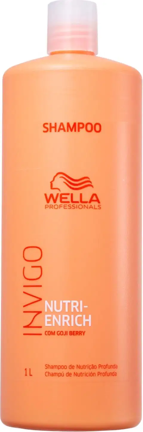 Shampoo Nutri-Enrich da linha Wella Professionals. Embalagem plástica laranja com detalhes em branco. Rótulo com o nome do produto "Nutri-Enrich" e a indicação "com goji berry" (goji berry é um ingrediente).