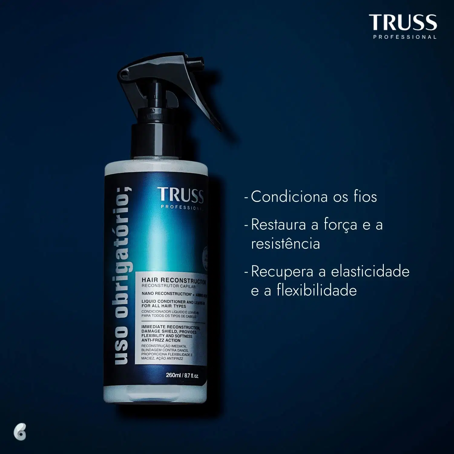 Produto de reconstrução capilar TRUSS Professional. Frasco plástico transparente com spray acionado por gatilho preto. Rótulo azul e preto com texto descrevendo o produto como "Hair Reconstructor" (Reconstrutor Capilar).
