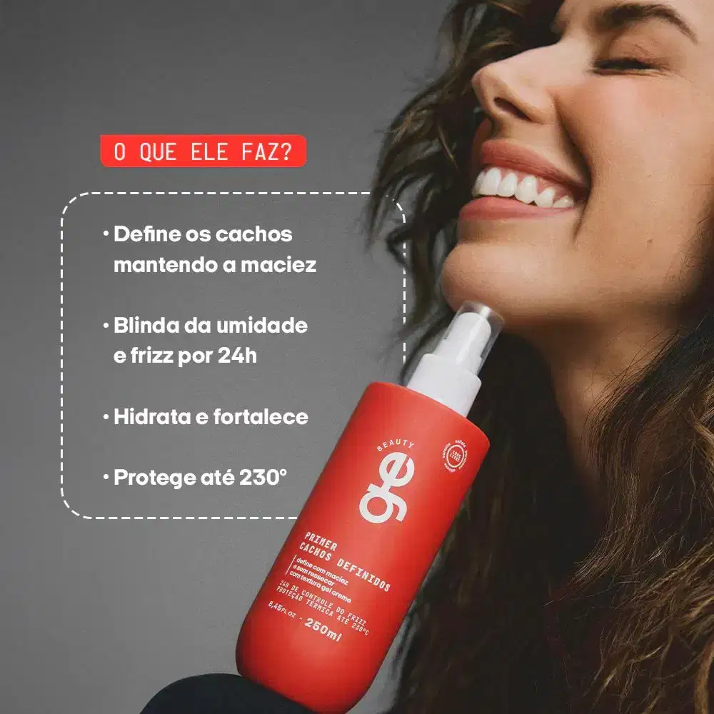 Spray fixador GE Beauty em frasco vermelho de 250ml com bomba branca.