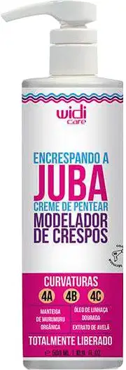 Embalagem plástica branca com bomba dosadora. Tem detalhes em rosa e azul, com o nome do produto "Encrespando a Juba" em letras grandes. Abaixo está descrito como "Creme de Pentear Modelador de Crespos" e as curvaturas 4A, 4B e 4C.