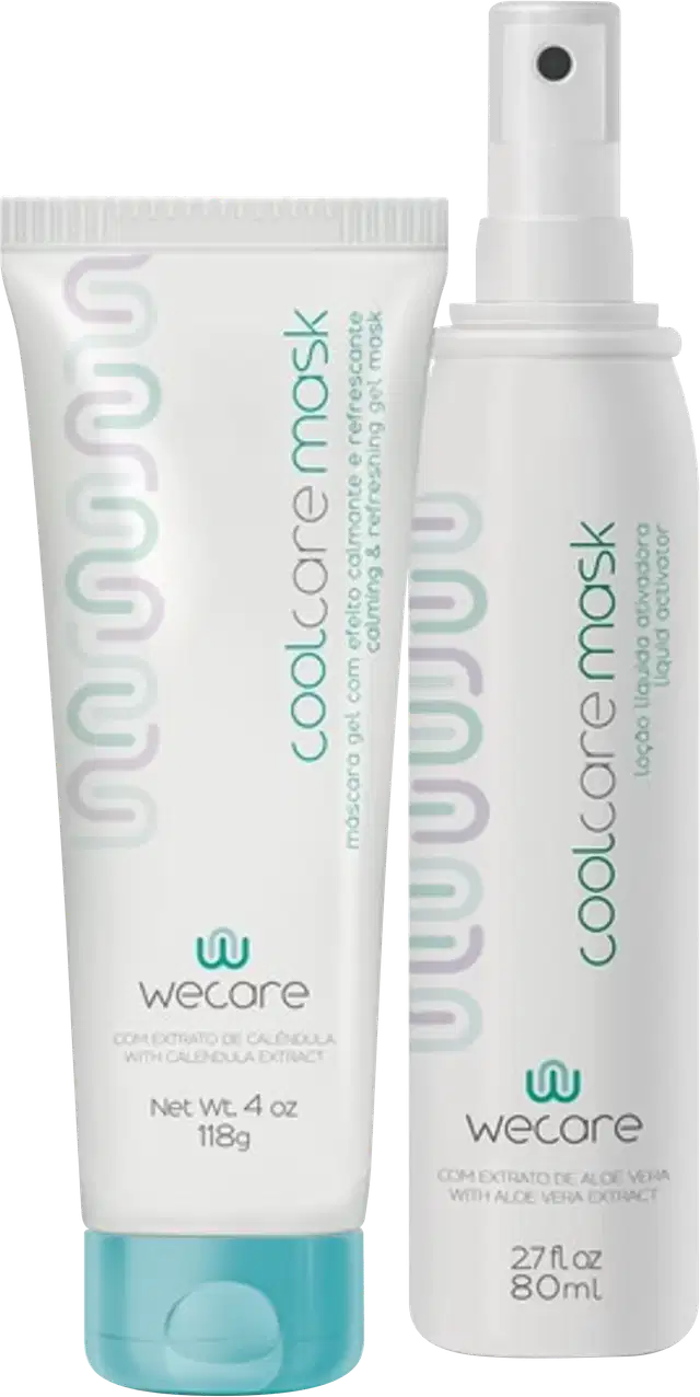 O produto apresentado é um conjunto de cuidados para cabelos da marca Wecare. Consiste em um tubo com o gel e um frasco spray. As embalagens são predominantemente brancas com detalhes em verde claro.