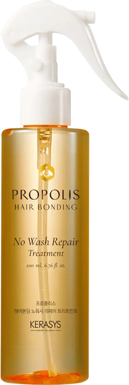 Frasco de tratamento capilar em spray da marca Kerasys, com rótulo em inglês indicando "Propolis Hair Bonding No Wash Repair Treatment".