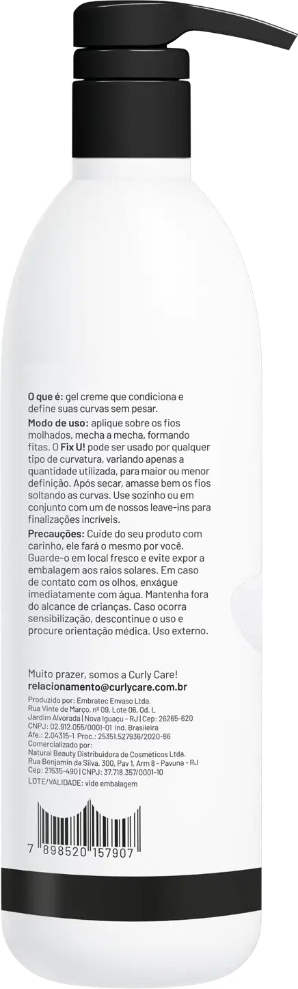Produto de cuidado capilar em embalagem plástica branca e preta. A embalagem é um frasco cilíndrico com tampa preta. O rótulo em português descreve que é um creme gel condicionador para definir cachos e ondas.