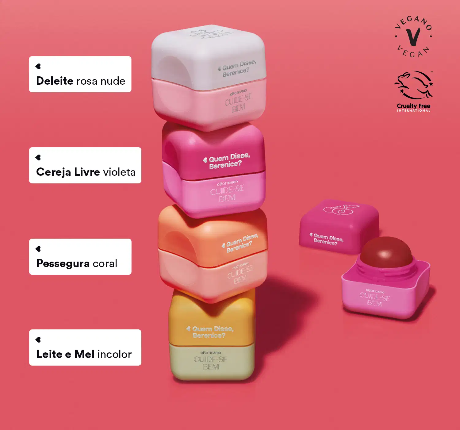4 embalagens quadradas de protetores labiais empilhadas, sendo uma amarela, uma laranja, uma rosa vibrante e uma rosa clara. Ao lado, caixas de texto brancas contém o nome de cada uma das cores. Há ainda um protetor labial rosa vibrante aberto na imagem.