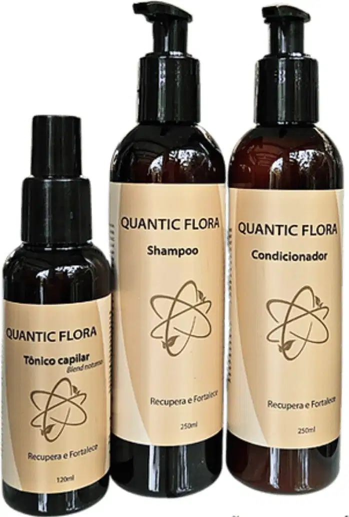 Kit com shampoo, condicionador e tônico capilar da marca Quantic Flora.