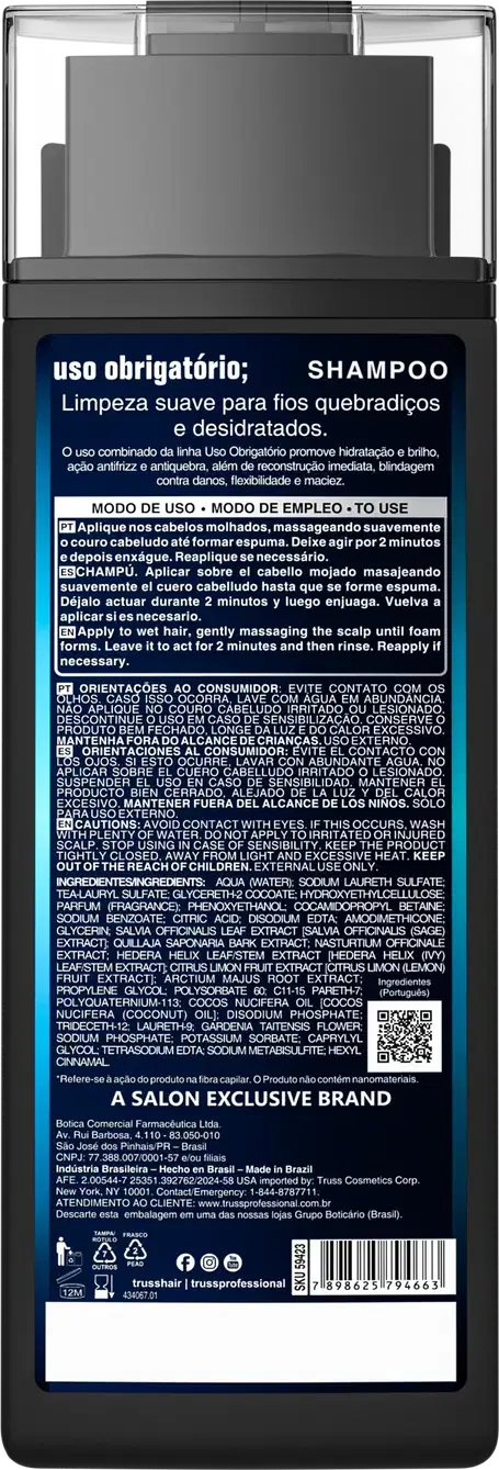 Frasco de shampoo preto e azul da marca Truss, com informações sobre o modo de uso e ingredientes impressos no rótulo.